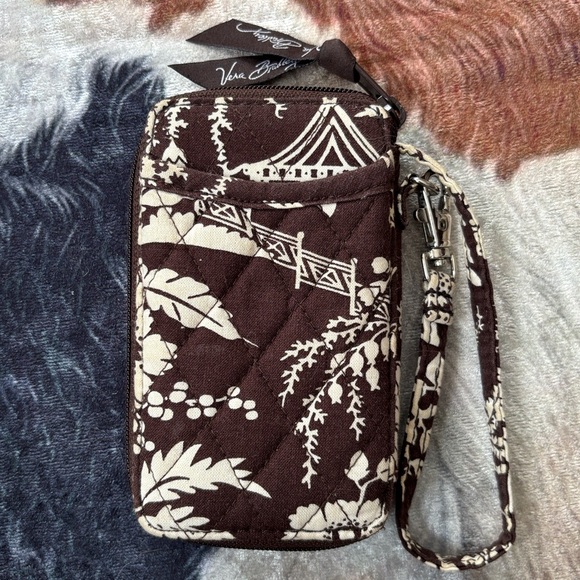 Vera Bradley Set of 3 Vintage Zip Around Wallet Wristlet Cosmetic Pouch Quilted - Picture 6 of 16